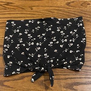 Black strapless crop top